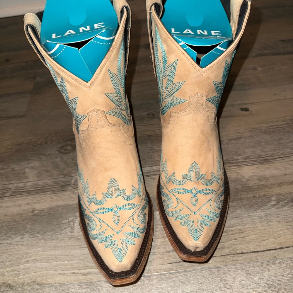 Lane Boots Lexington Bootie